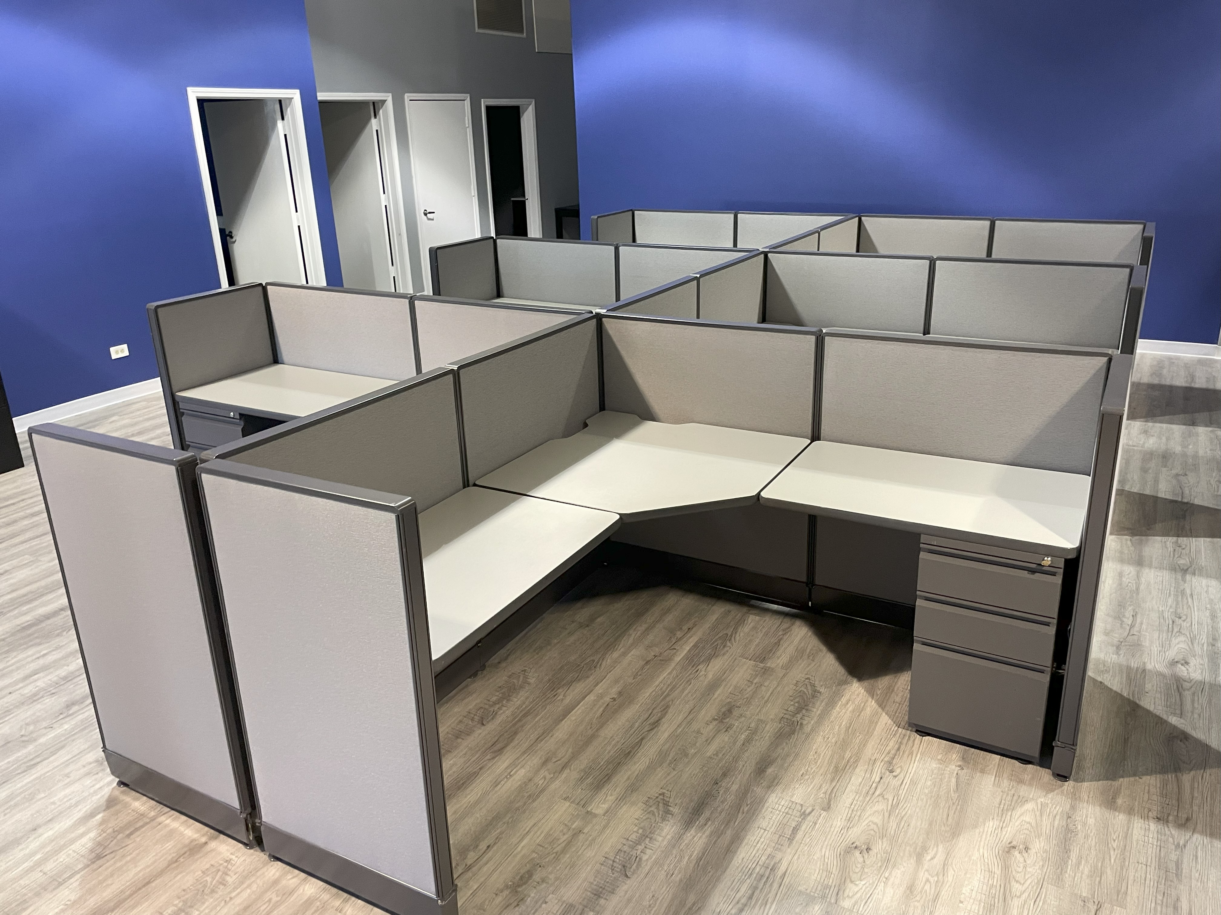 Haworth Unigroup 4x3 Workstation (Refurbished) 
